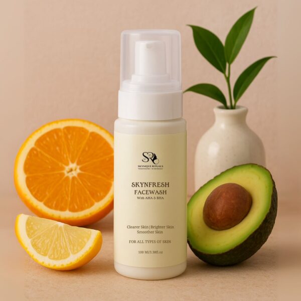 SR Skynfresh Facewash with AHA & BHA – Gentle Exfoliating Cleanser